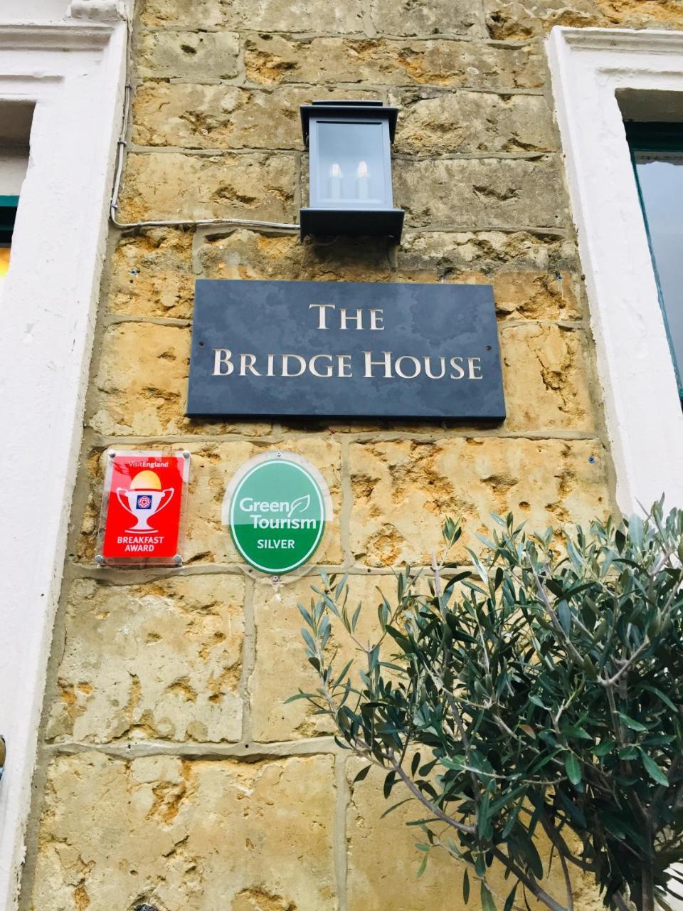The Bridge House Bed and Breakfast Bridport Buitenkant foto
